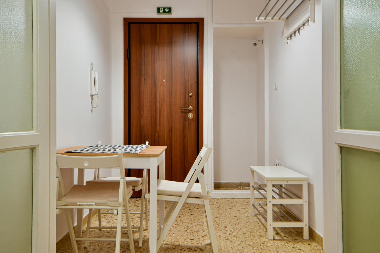 Thiras Lovely Apartment By Zain Atény Exteriér fotografie